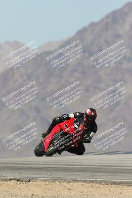 media/Oct-02-2025-Racers Edge (Thu) [[2c91cb6ab3]]/2-A Group/Session 5-Turn 9 (150pm)/